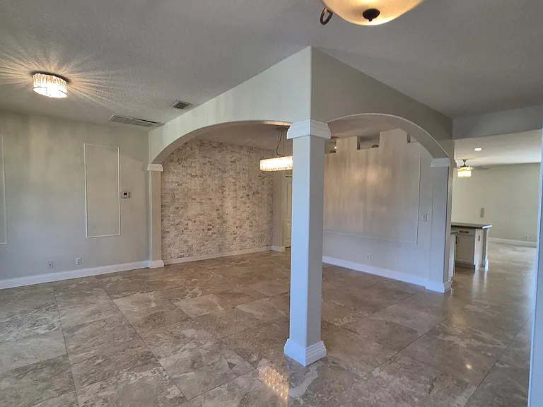 2988 Marbella Dr — Photo 4