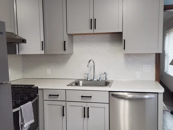 (undisclosed Address), Grand Rapids, MI 49503