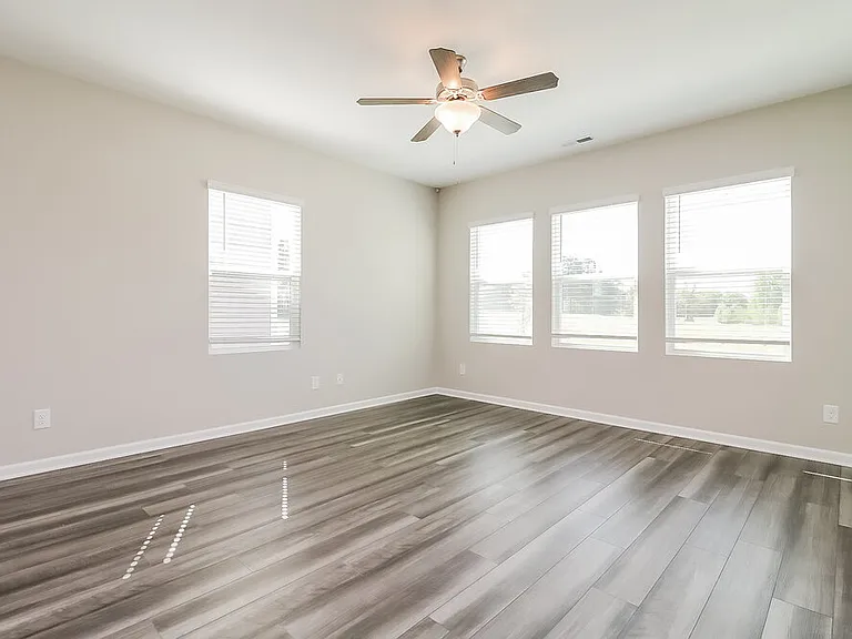 642 Wendell Falls Pkwy — Photo 6