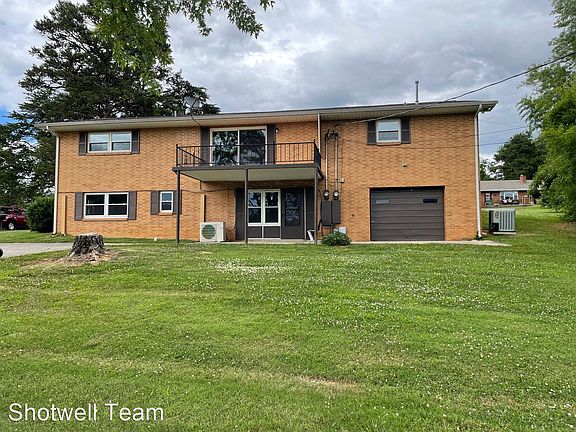 3rd image of 2913 Ethel Ln