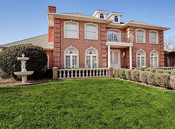 2nd image of 6813 Nob Hill Dr