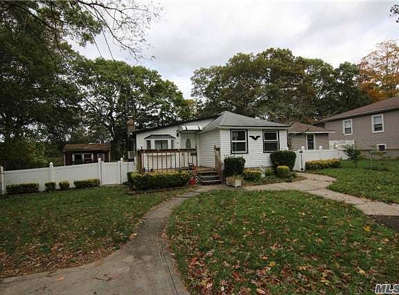 2nd image of 247 Pawnee St