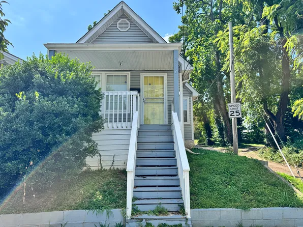 2810 S 6th St, Louisville, KY 40208