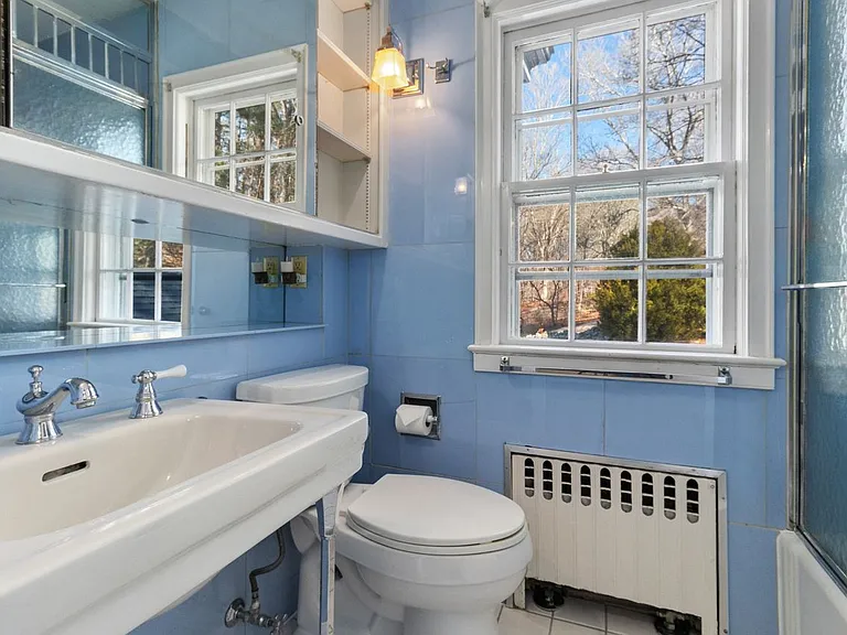 145 Lyons Plain Rd — Photo 22
