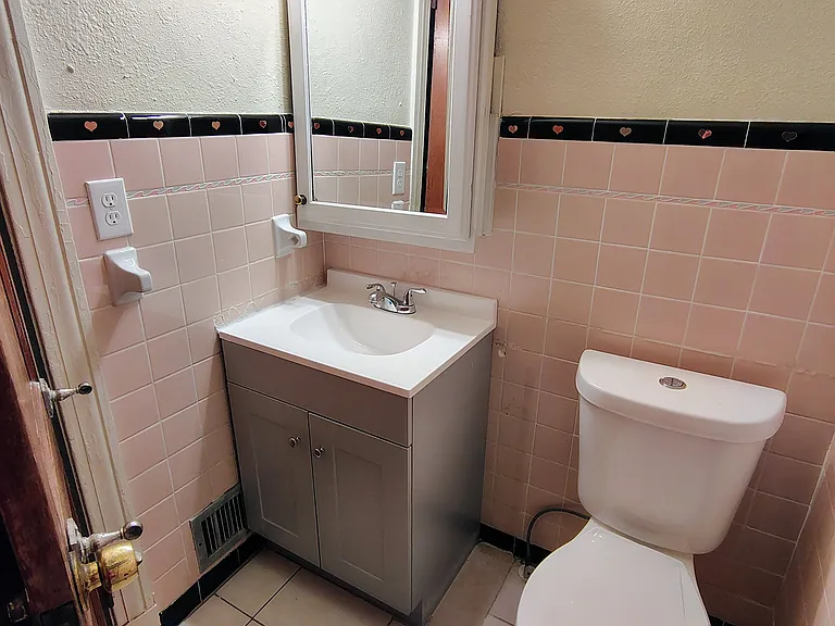 Main house bathroom