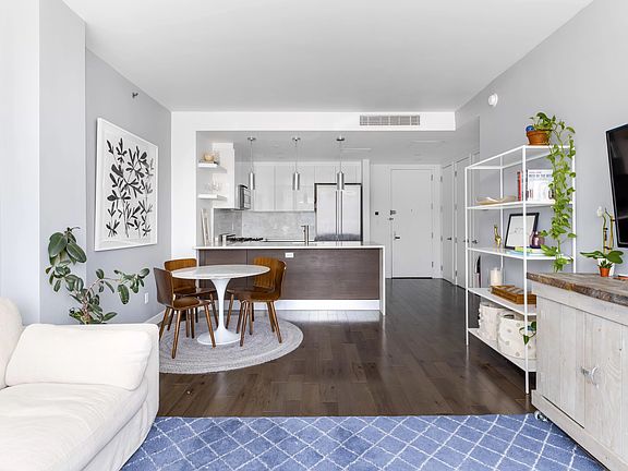 3rd image of 11-35 45th Ave #2C