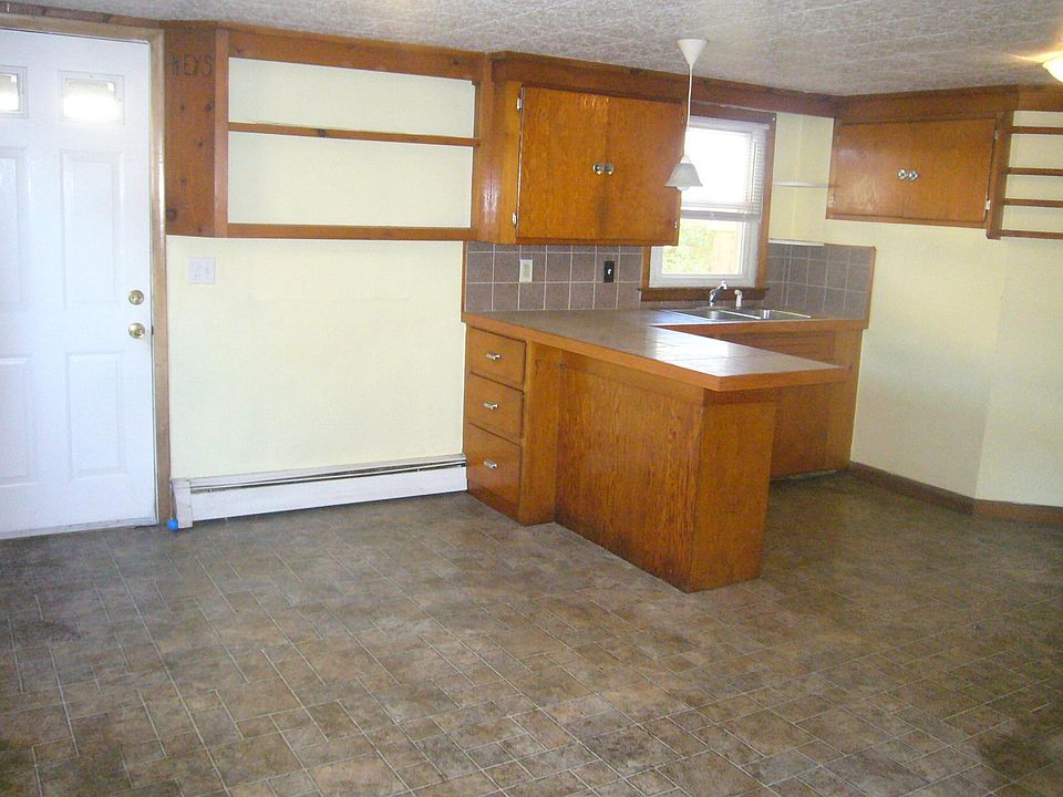 2nd image of 37 Halliday St