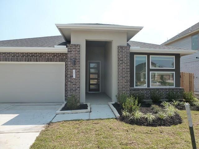 1st image of 28415 Eli Eagle St