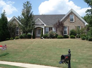 685 Roland Manor Dr, Dacula, GA 30019