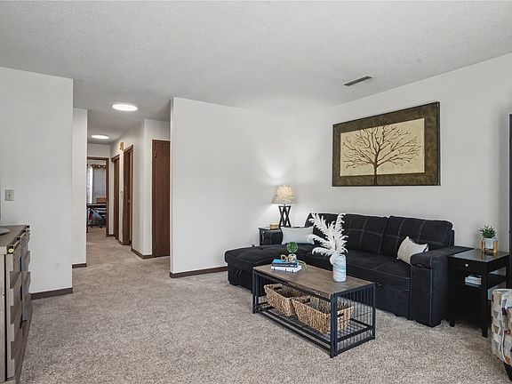 5th image of 4019 Summerfield Ln NE APT D