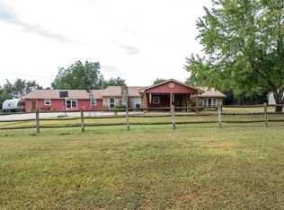 1101 Mid Valley Rd, Booneville, AR 72927