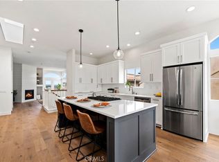 1078 Monterey Blvd, Hermosa Beach, CA 90254