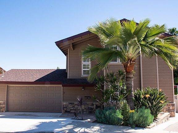 3rd image of 933 Eastside Rd