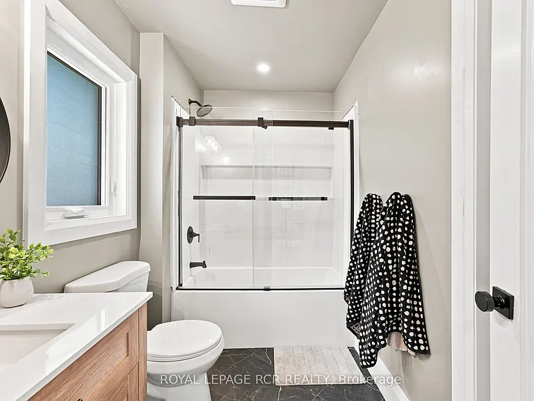 23 Mark St — Photo 15
