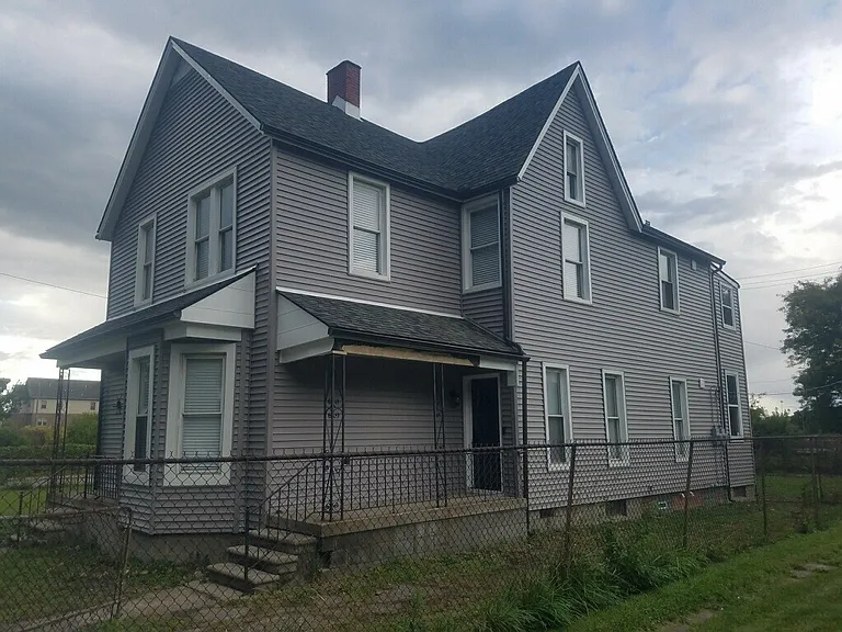 946 W Alexandrine St — Photo 17