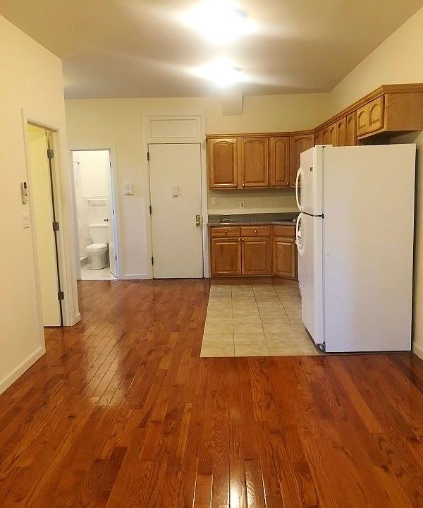 1st image of 23-12 31st St #2B
