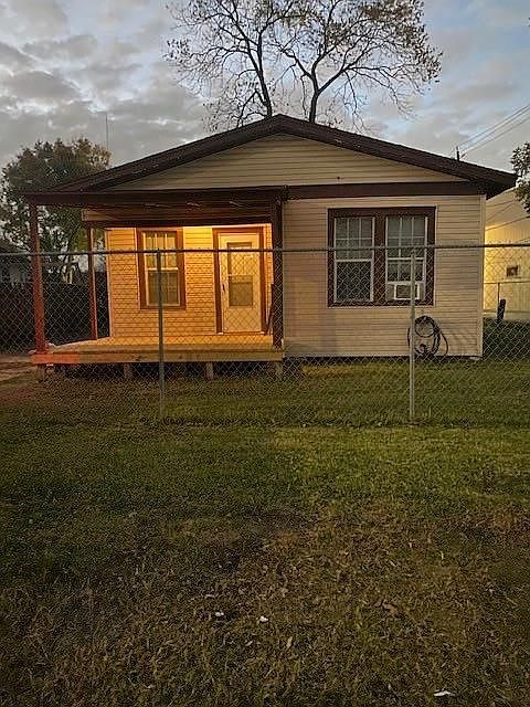 1st image of 547 N Drennan St #770