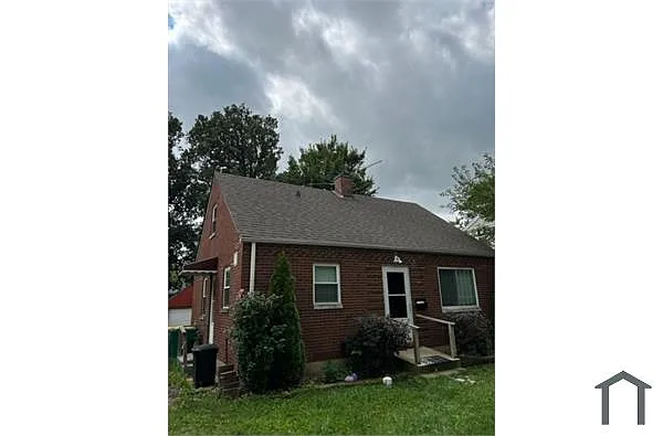 924 Jasper St photo 1
