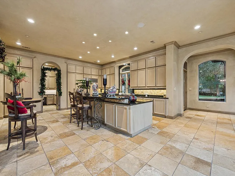 2 Lacewood Ln — Photo 9