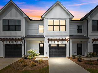 52 Curren Dr, Clayton, NC 27520