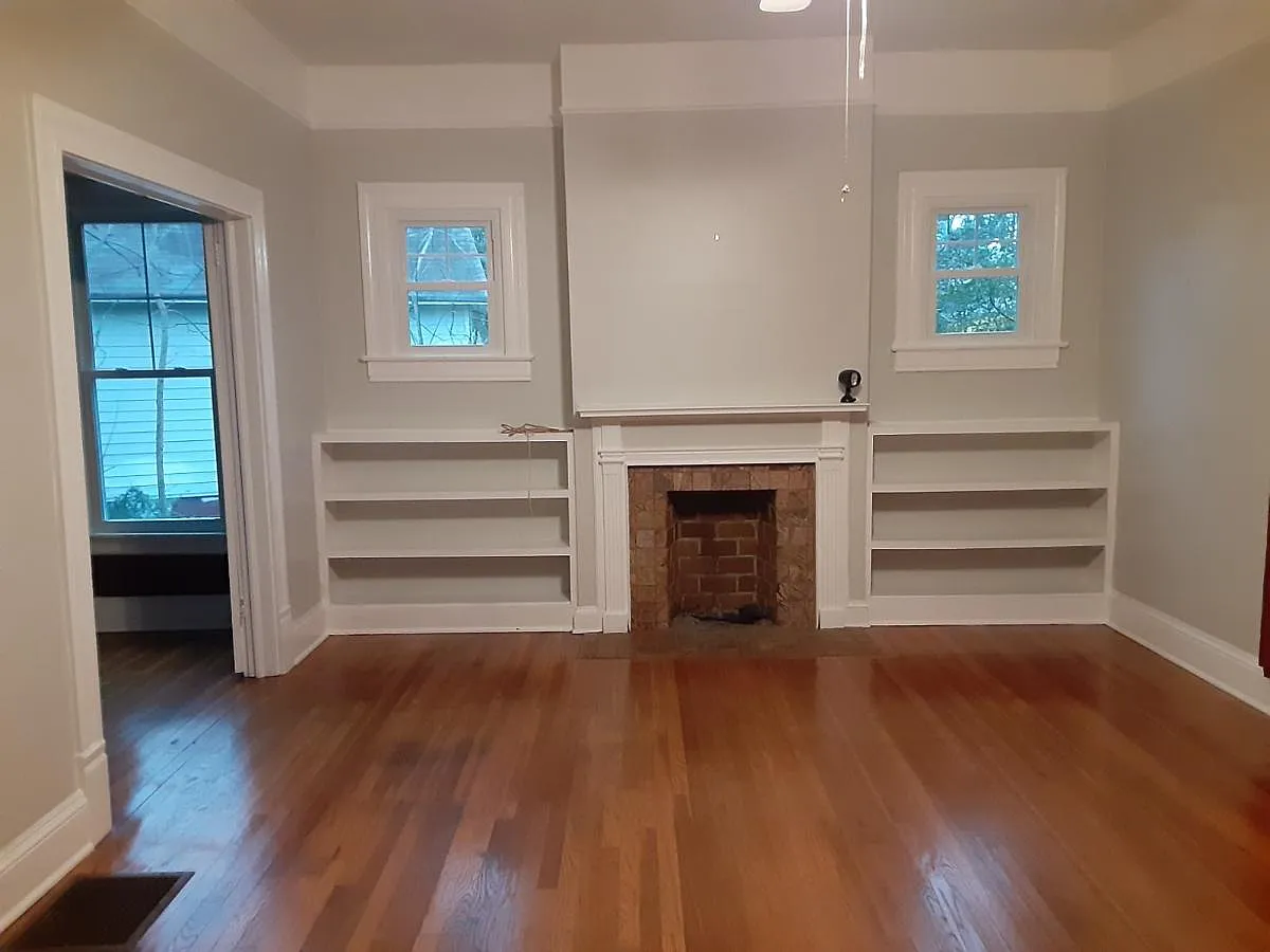 2 bed, 1214 sqft, $1,900 — Photo 1