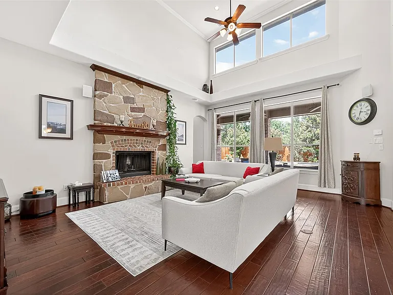 903 Annabella Pl — Photo 9