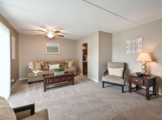 Fox Crest, Waukegan, IL 60085