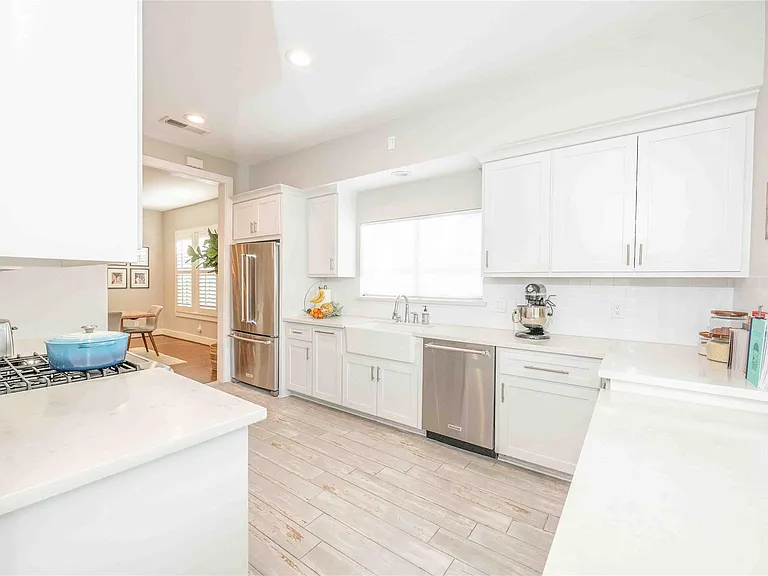 808 Woodrow St — Photo 16