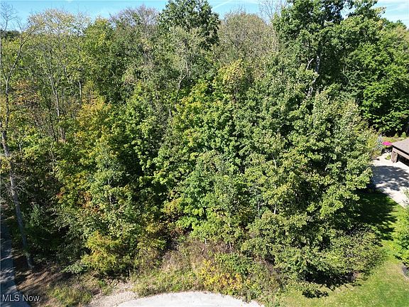 5th image of 599 Brentwood Way Lot 17