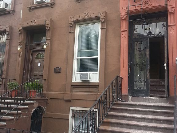 4th image of 606 Saint Marks Ave APT 4