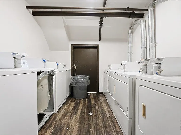 3-5 Potter Pl #2B — Photo 13