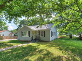 1426 S Clinton St, Carthage, MO 64836