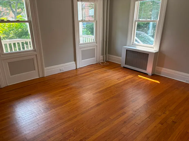 Large Bedroom