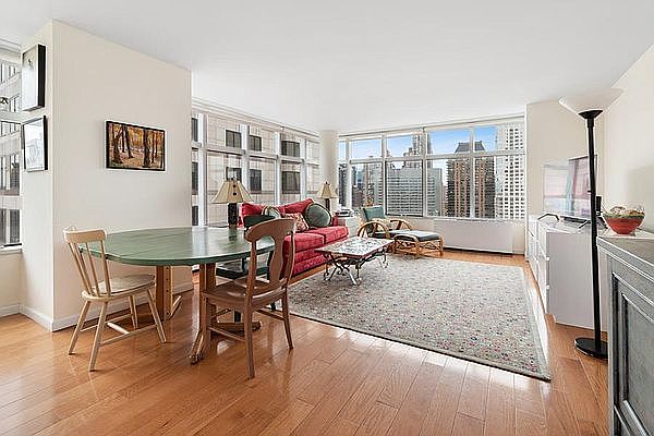 1st image of 160 W 66th St APT 27G