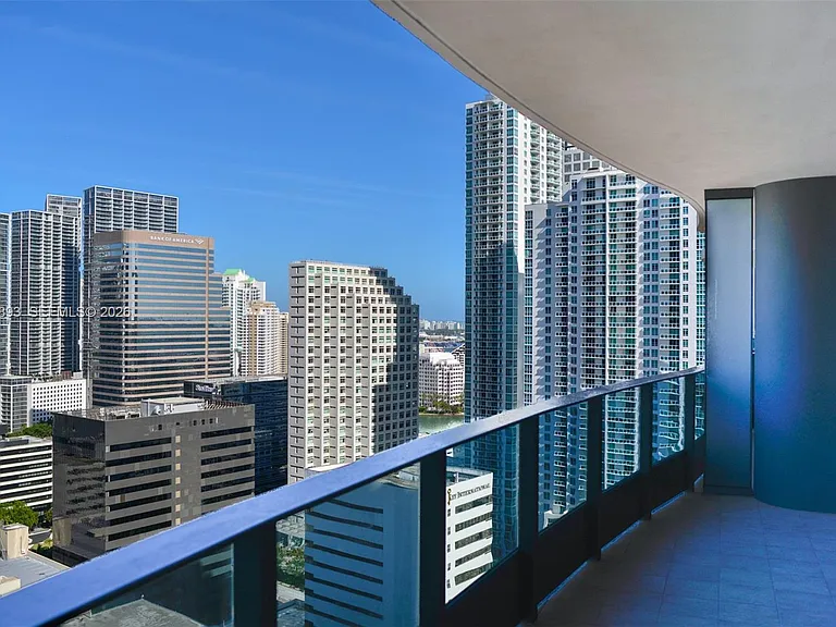 1000 Brickell Plz #3014 — Photo 3