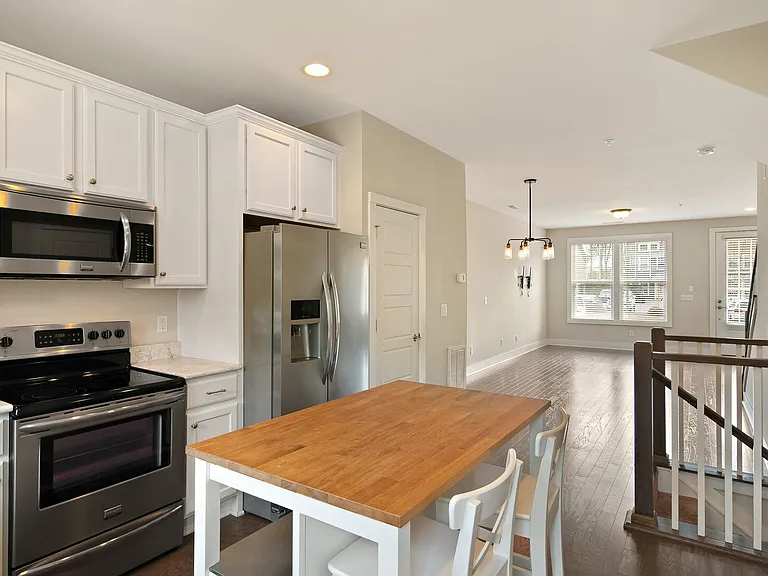 2801 Wilshire Hill Dr #107 — Photo 17