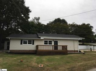 302 Railroad St, Pickens, SC 29671