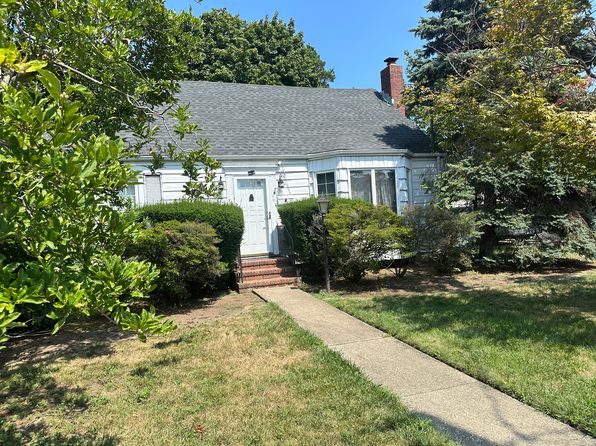 17 Henry Ave