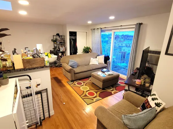 70 Park St, Somerville, MA