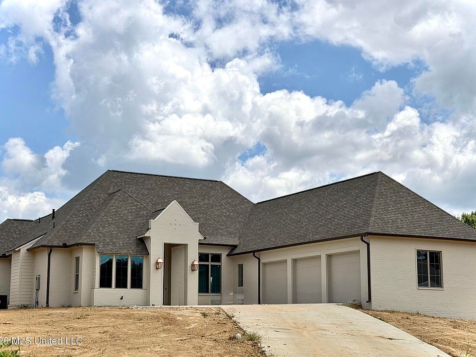 1st image of 233 Parke Dr