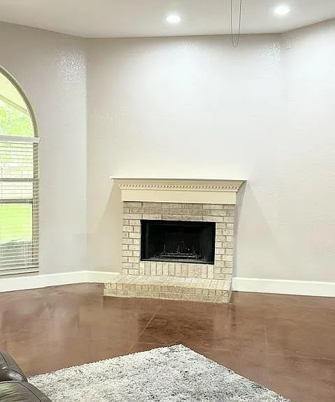 2224 Kerr Trl — Photo 6