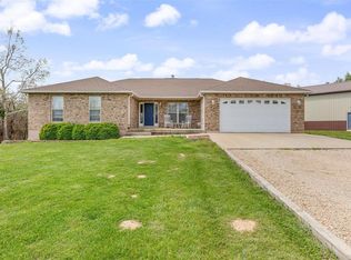 1016 McCormick Dr, Bonne Terre, MO 63628