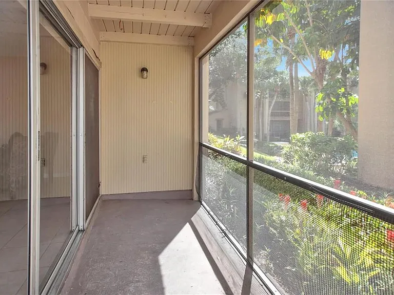 596 Orange Dr #150 — Photo 20