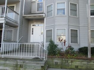 75 Boulder Run Rd, Paterson, NJ 07501