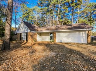 151 Plum Tree Rd, Brandon, MS 39047