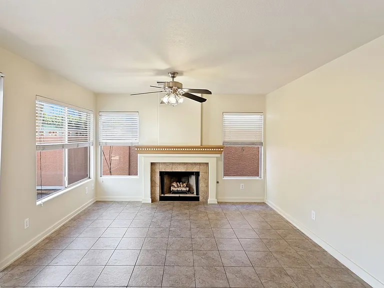 1755 Beechnut Ave — Photo 11