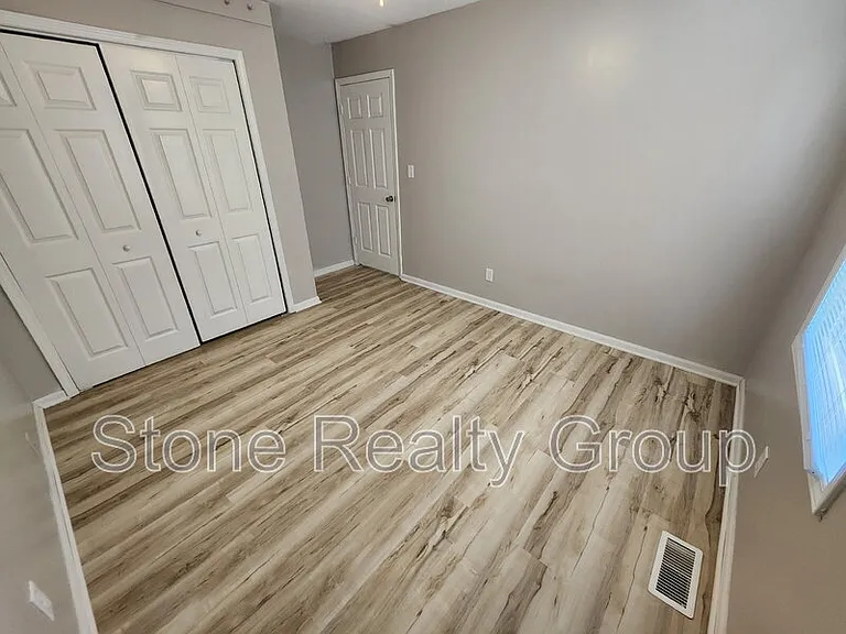 1255 E Dawn Dr — Photo 8