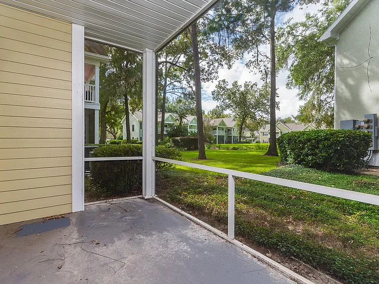 10000 SW 52nd Ave #Q99 — Photo 18