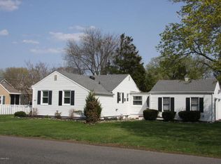 2424 Algonkin Trl, Wall Township, NJ 08736