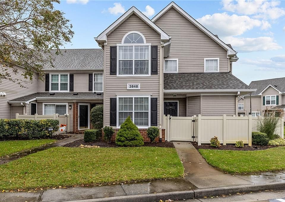 1st image of 3848 Lasalle Dr #101